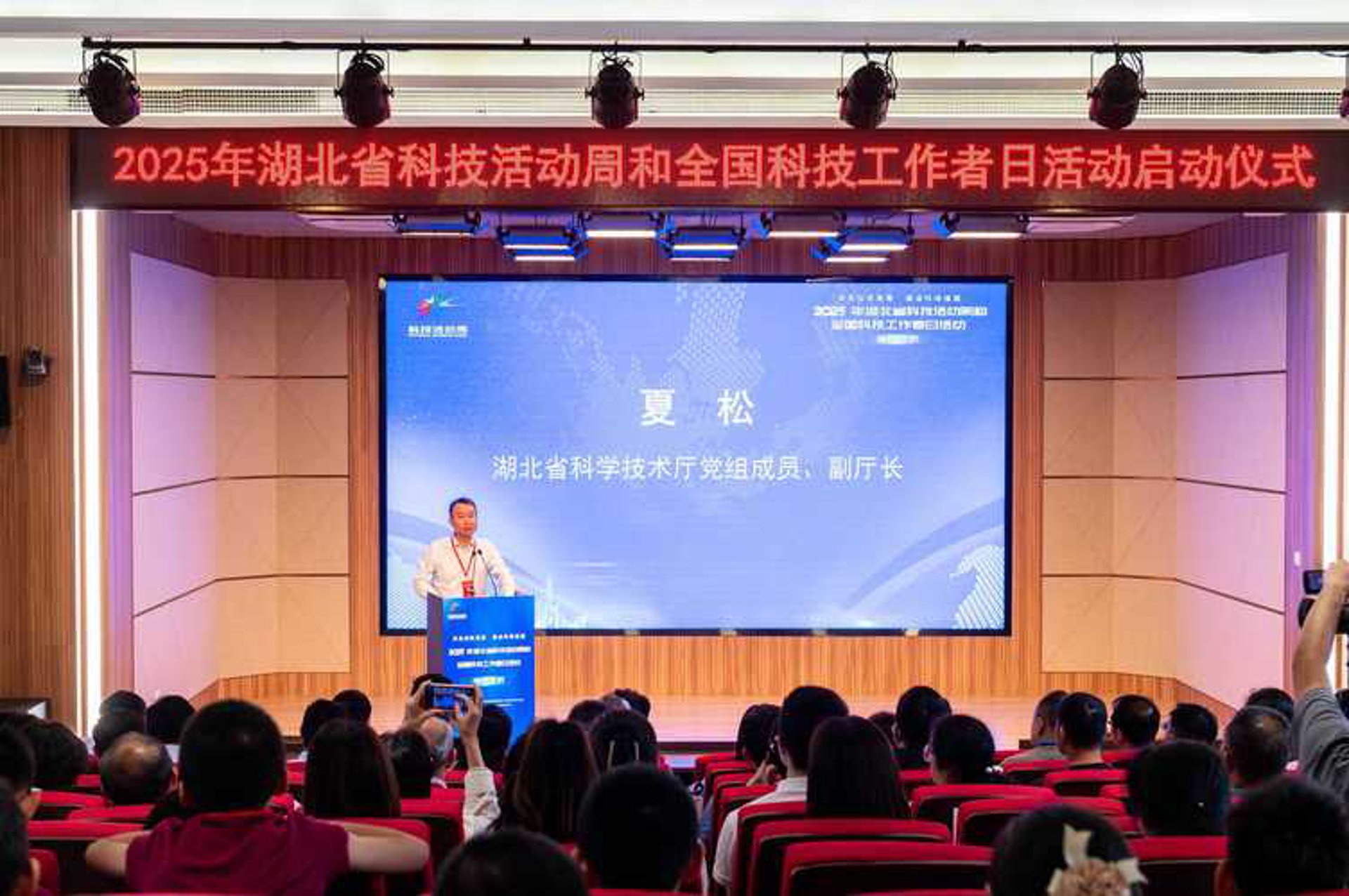 余热回收利用:工业加热设备的新篇章